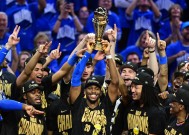 米乐官方网站-NBA全明星周末即将来临，球迷期待