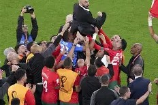 米乐官网app-欧洲球队教练因战绩不佳遭到批评(欧洲球队教练因战绩不佳遭到批评视频)