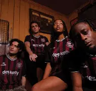 爱尔兰队员在比利时联赛中创造奇迹(爱尔兰足球比赛)