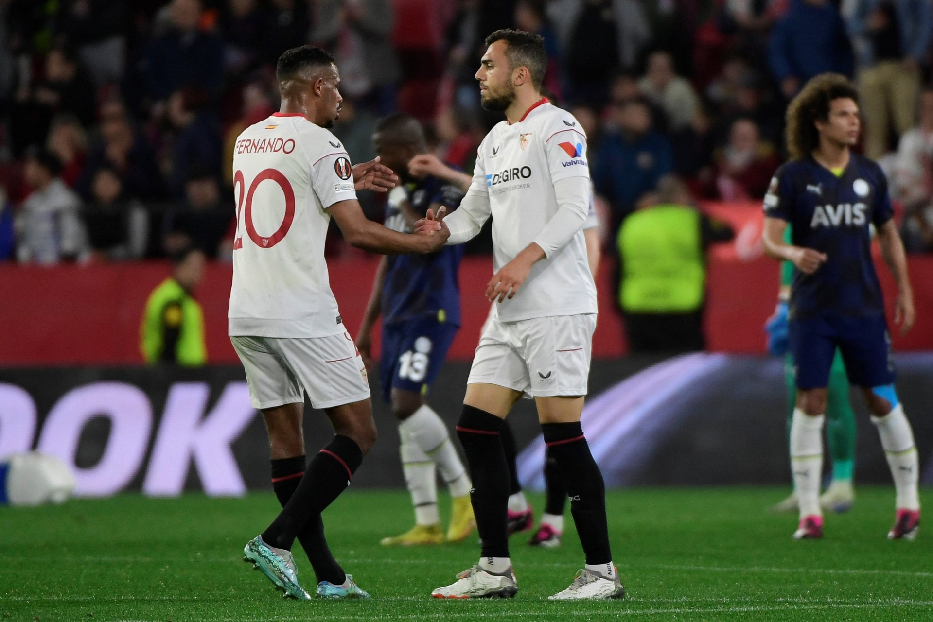 利兹联淘汰塞维利亚,晋级欧联杯 利兹联淘汰塞维利亚,晋级欧联杯