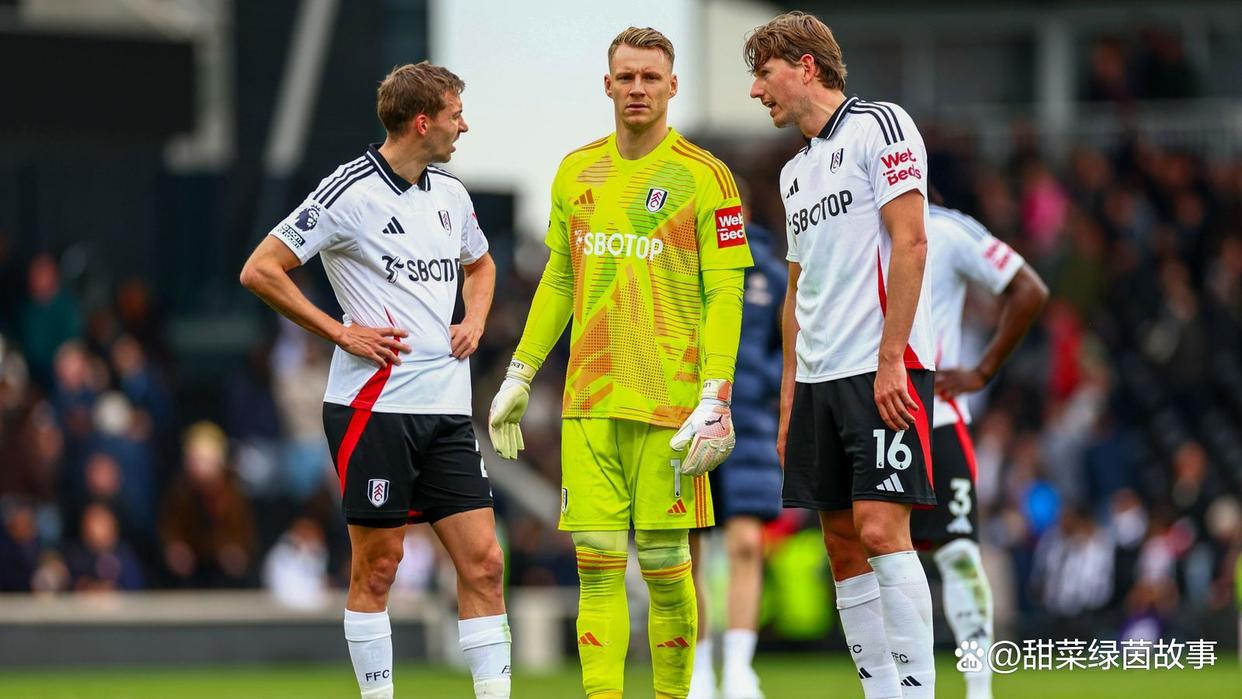 包含富勒姆主场大败阿斯顿维拉，升赛事前景更加黯淡的词条